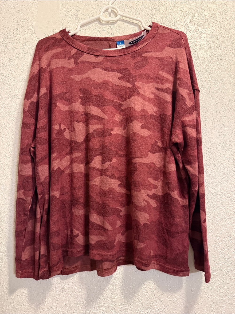 Old Navy Red Camo Long Sleeve Top